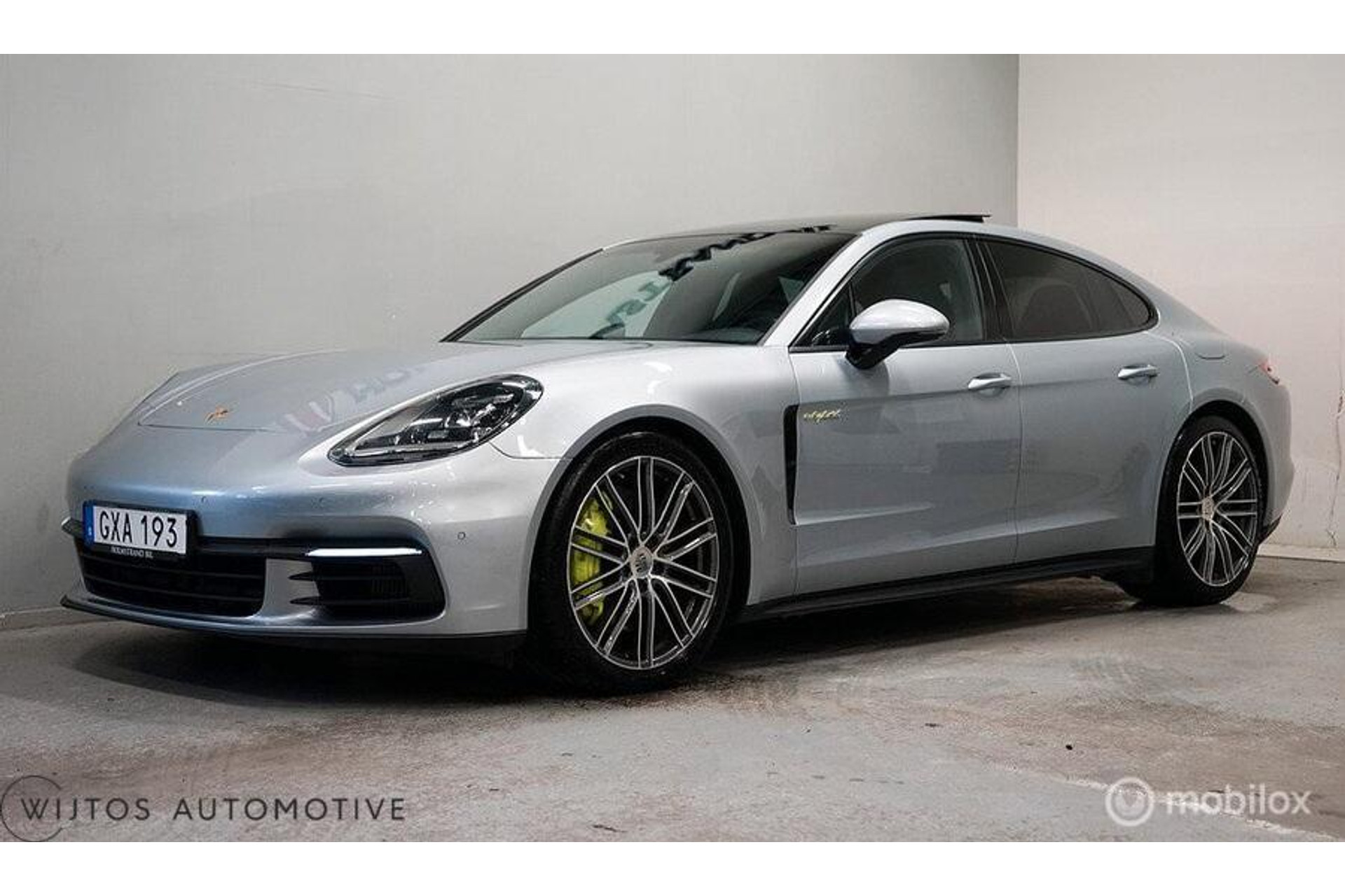 Porsche Panamera 2.9 4 E-Hybrid, pano, Bose, Chrono, softcl 48356211-0.jpg | Wijtos Automotive