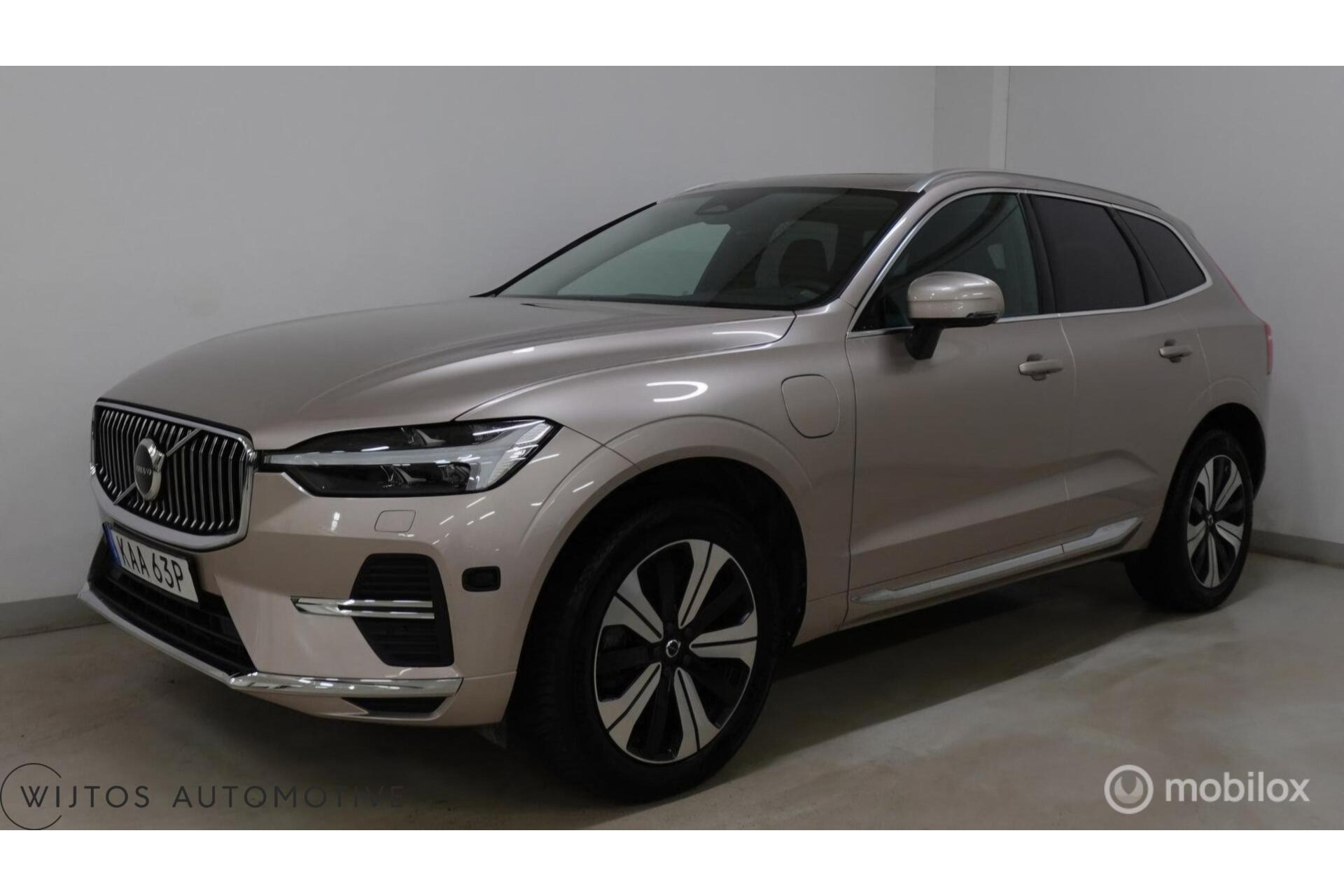 Volvo XC60 2.0 T6 Plug-in hybrid AWD Plus Bright, trekhaak 49759800-0.jpg | Wijtos Automotive